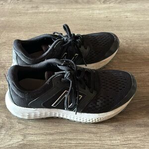 New Balance 520 comfort ride sneakers size 6.5